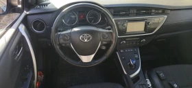 Toyota Auris 1.8i hibrid ГАЗ, снимка 8