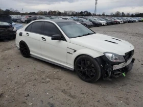  Mercedes-Benz C 63 A...