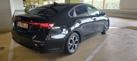     Kia Forte LXS