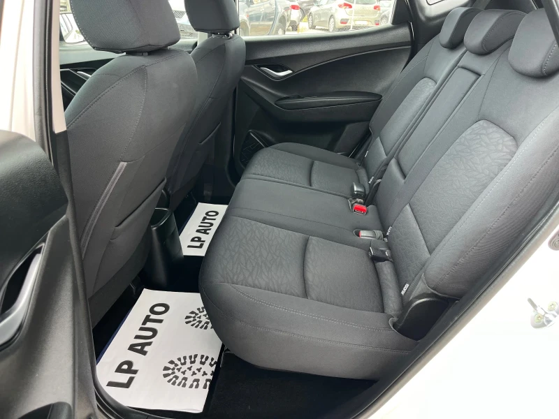 Hyundai Ix20 1.4d 90k.c 6-скорости Италия, снимка 10 - Автомобили и джипове - 47062961