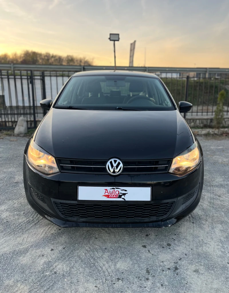 VW Polo 1.6i* ФАБРИЧНА ГАЗ, снимка 1 - Автомобили и джипове - 47870274