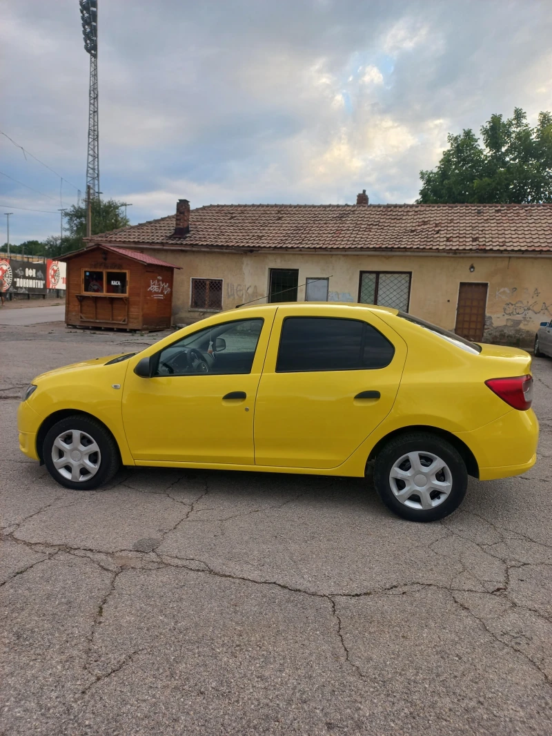 Dacia Logan 1.5dci климатик, снимка 16 - Автомобили и джипове - 48744977