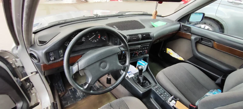 BMW 520, снимка 9 - Автомобили и джипове - 50830157