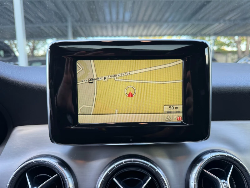 Mercedes-Benz CLA 45 AMG 4MATIC, снимка 13 - Автомобили и джипове - 51736387