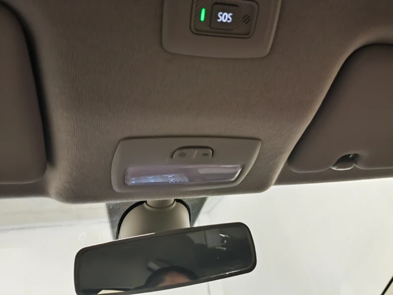 Dacia Logan 1.0TCI CVT, снимка 9 - Автомобили и джипове - 52598000