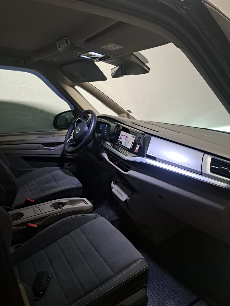 VW Multivan, снимка 8 - Автомобили и джипове - 52664969