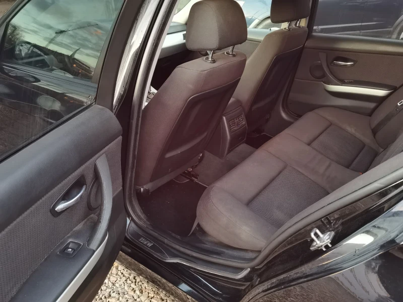 BMW 318 Е91 2.0D FACE auto, снимка 9 - Автомобили и джипове - 52836703