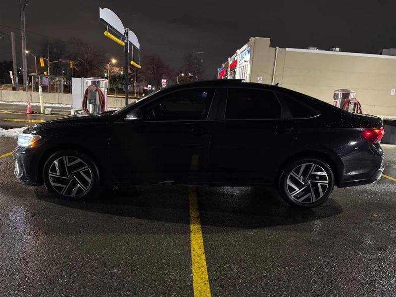 VW Jetta * Highline Auto * CARFAX * ЦЕНА ДО БГ, снимка 2 - Автомобили и джипове - 53044575