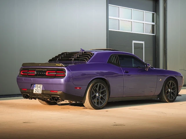 Dodge Challenger 6.4 scat pack / /КАСКО / KOOKS / БЕЗ ЗАБЕЛЕЖКА  - изображение 3
