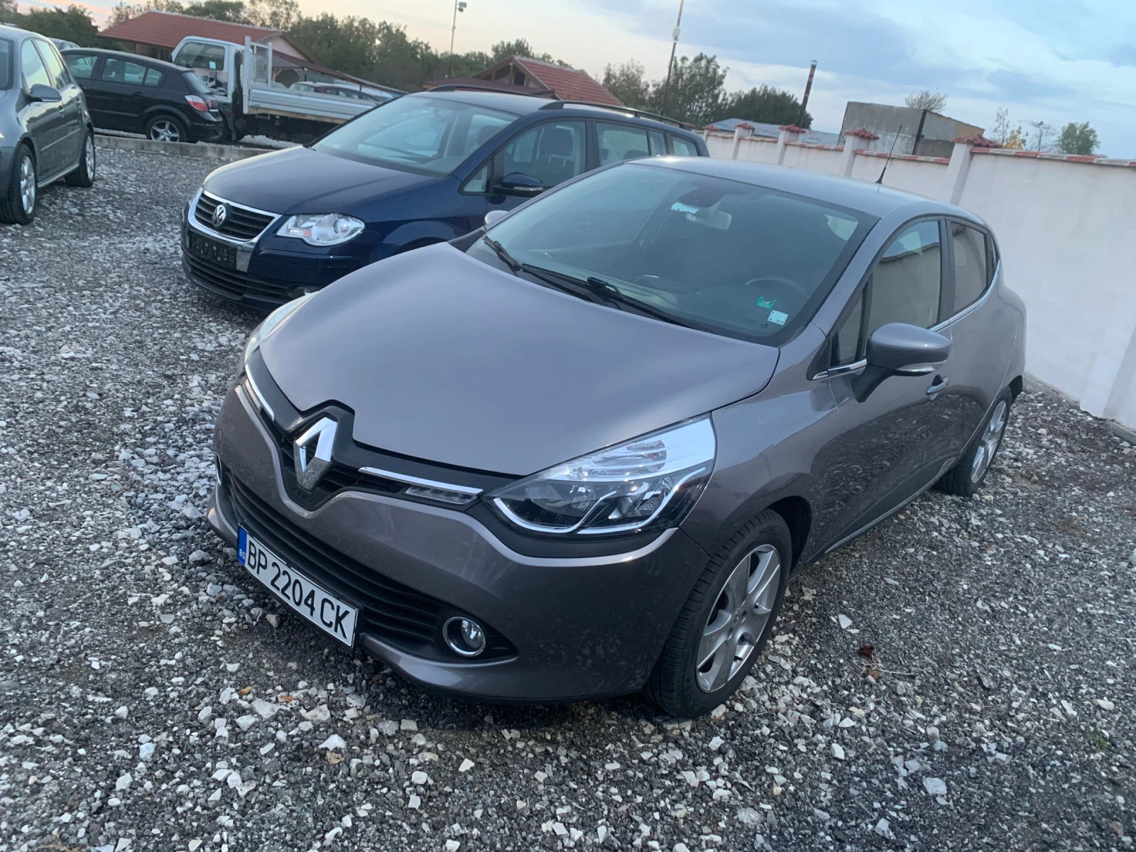 Renault Clio 1.2i AVT NAVI 120k.c  - изображение 3