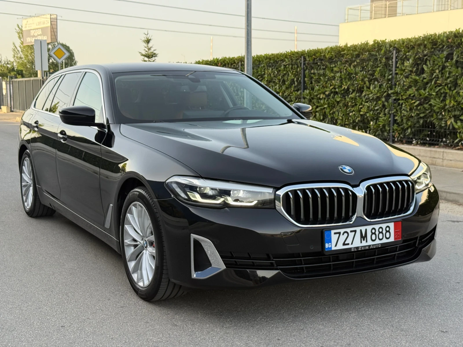 BMW 520 FACE LIFT| LUXURY| Mild Hybrid| xDrive| FULL ASSIS - изображение 3