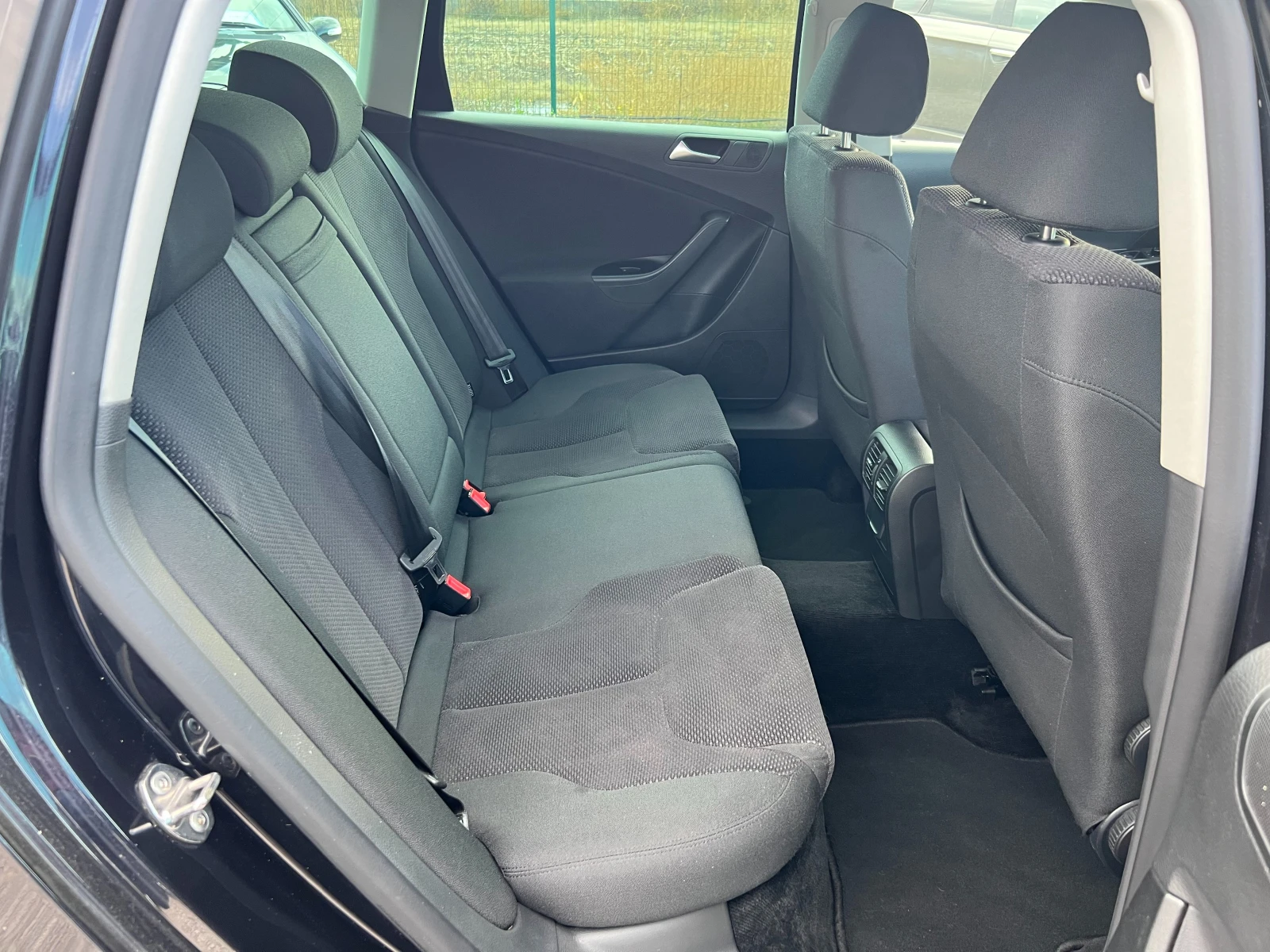 VW Passat 1.6 TDI BlueMotion | Mobile.bg � ����������� 13