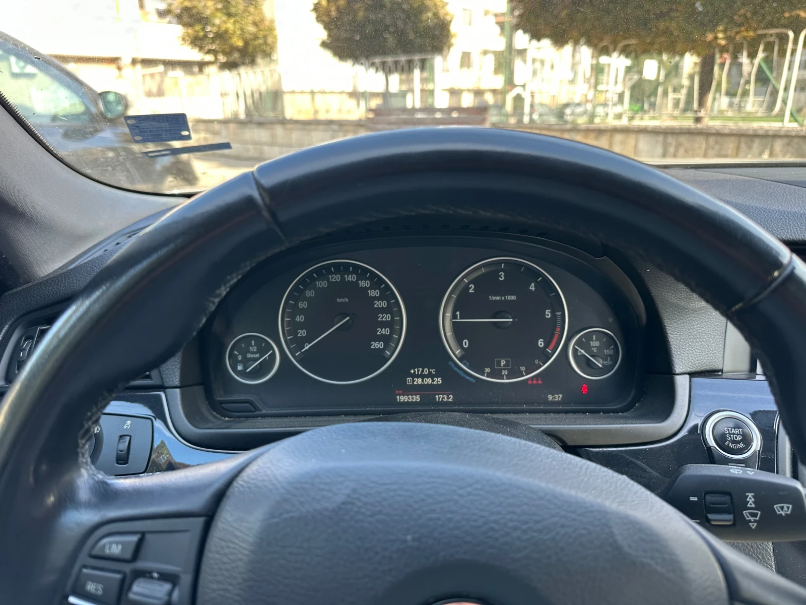 BMW 520  - изображение 7