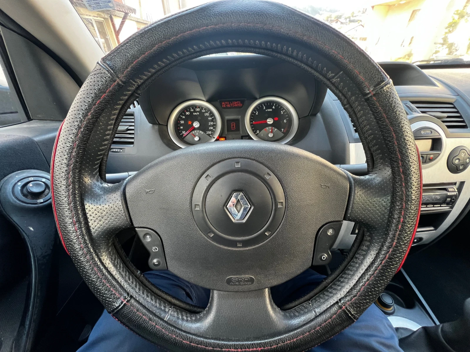 Renault Megane 1.6 | Mobile.bg   13