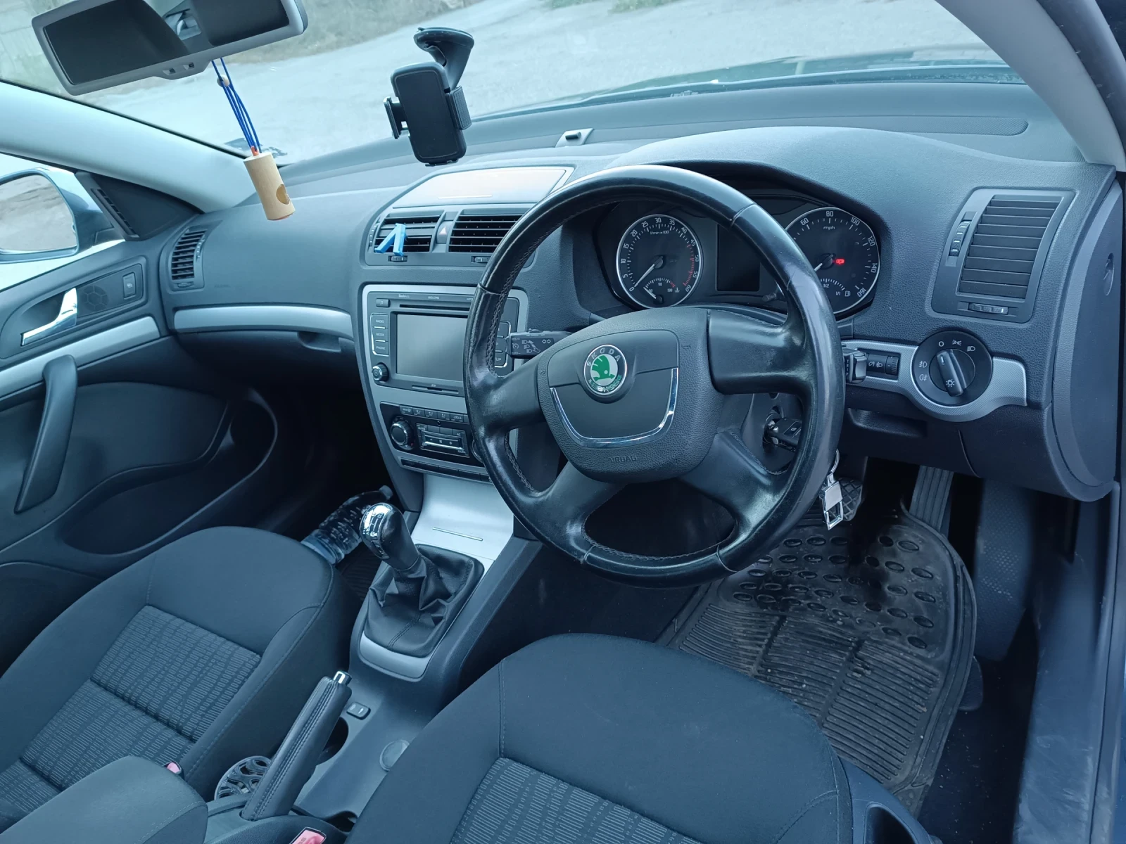 Skoda Octavia 2.0 - изображение 9