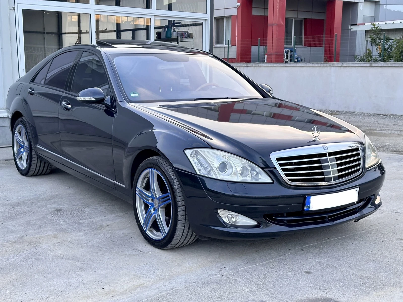 Mercedes-Benz S 500 Газ/Бензин* Keyless* Distronic* Подгрев* Обдухване - изображение 2