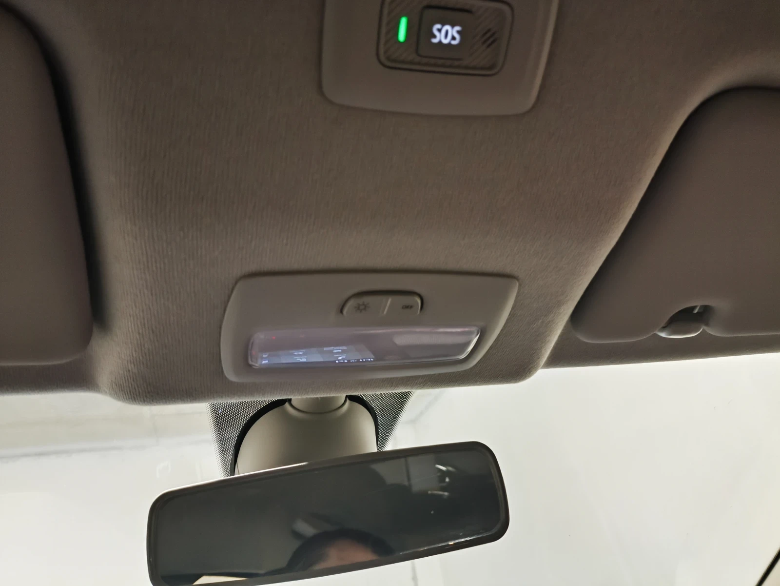 Dacia Logan 1.0TCI CVT - изображение 9