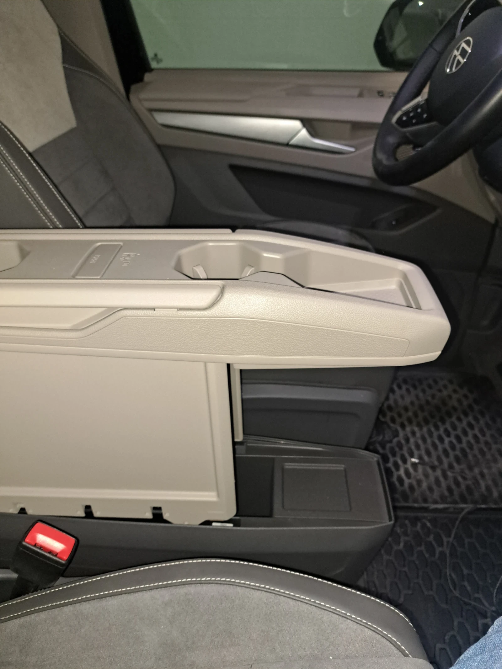 VW Multivan  - изображение 9