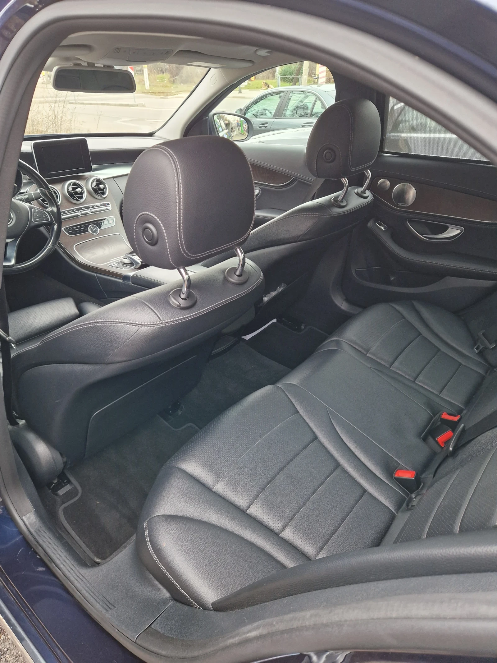 Mercedes-Benz C 200  - изображение 9