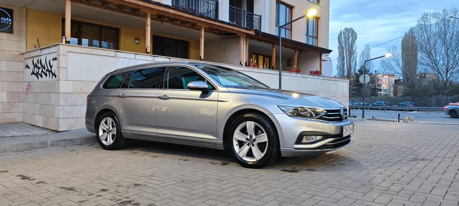VW Passat Elegance, 2.0 TDI 190�.�. DIGITAL, Matrix, 7 DSG | Mobile.bg � ����������� 2