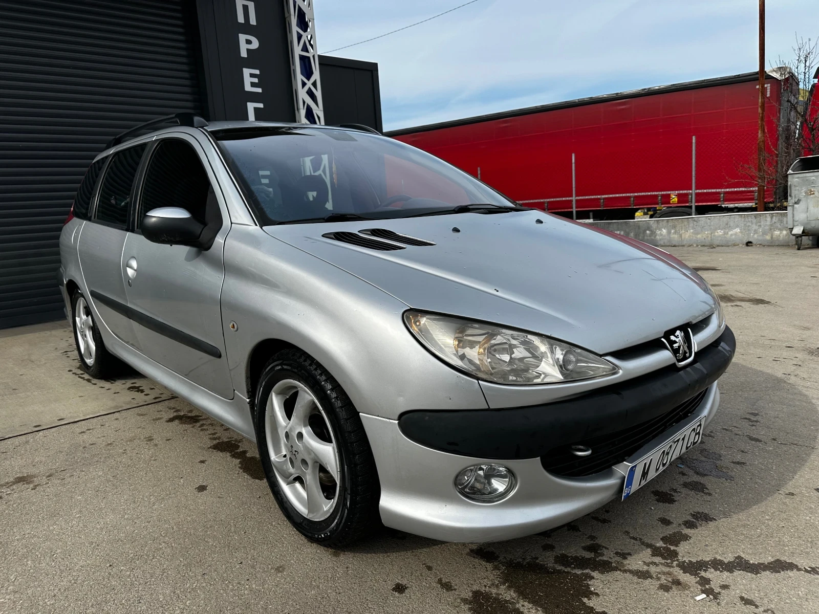 Peugeot 206 2.0 hdi 90к.с sport, снимка 6 - Автомобили и джипове - 53755708