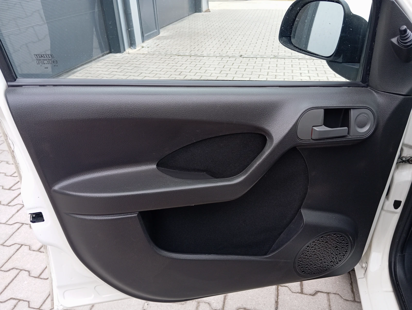 Fiat Panda 1.2i ЛИЗИНГ , снимка 8 - Автомобили и джипове - 53966441