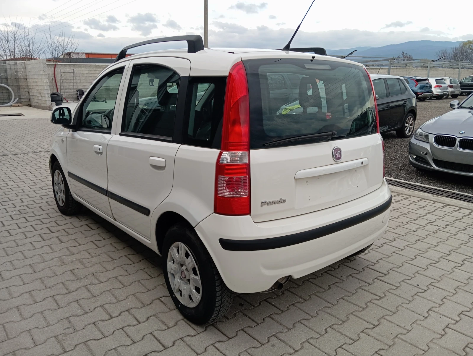 Fiat Panda 1.2i ЛИЗИНГ , снимка 4 - Автомобили и джипове - 53966441