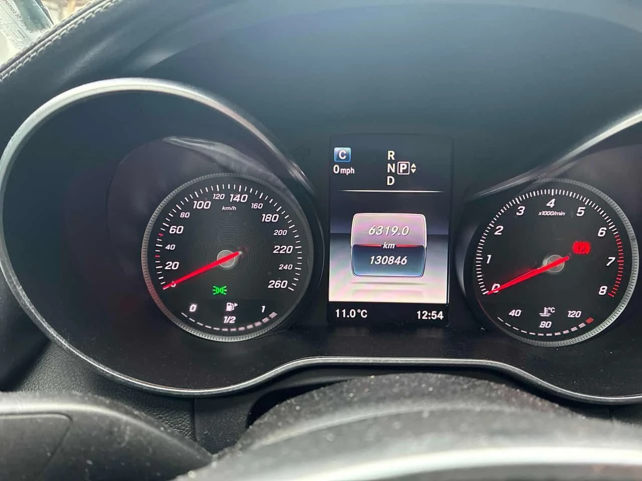 Mercedes-Benz C 400 4МАTIC* DISTRONIC* BURMESTER* PANO* , снимка 8 - Автомобили и джипове - 54184971