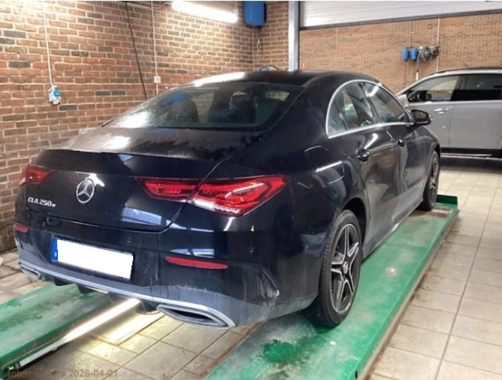 Mercedes-Benz CLA 250 e AMG Line, снимка 3 - Автомобили и джипове - 54252632