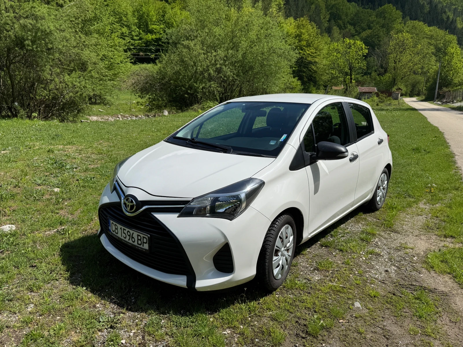 Toyota Yaris Toyota Yaris 1.0-69кс fase Euro 6B, снимка 2 - Автомобили и джипове - 54495936