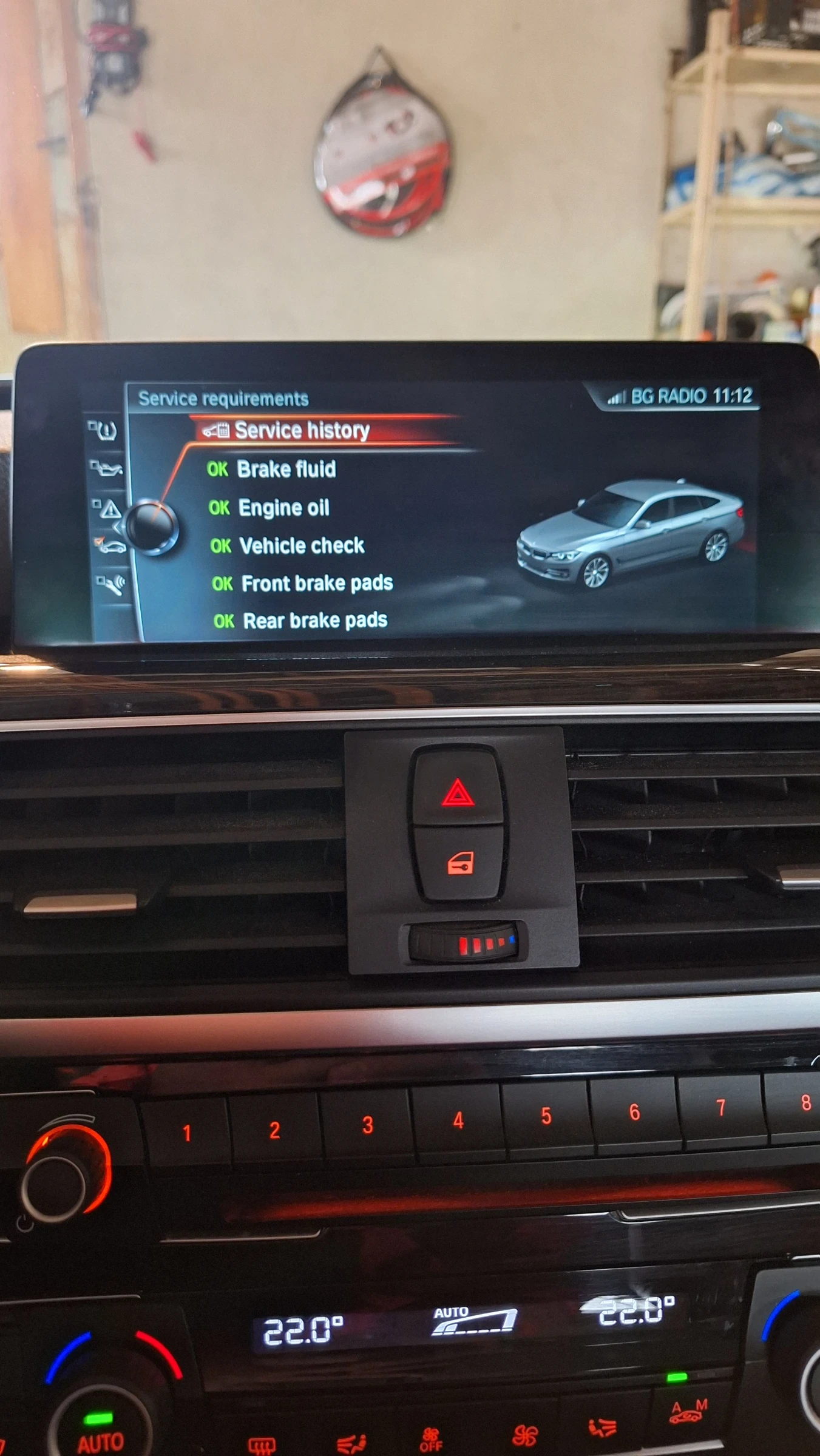 BMW 3gt 320d xDrive Luxury SWISS, снимка 13 - Автомобили и джипове - 54528073