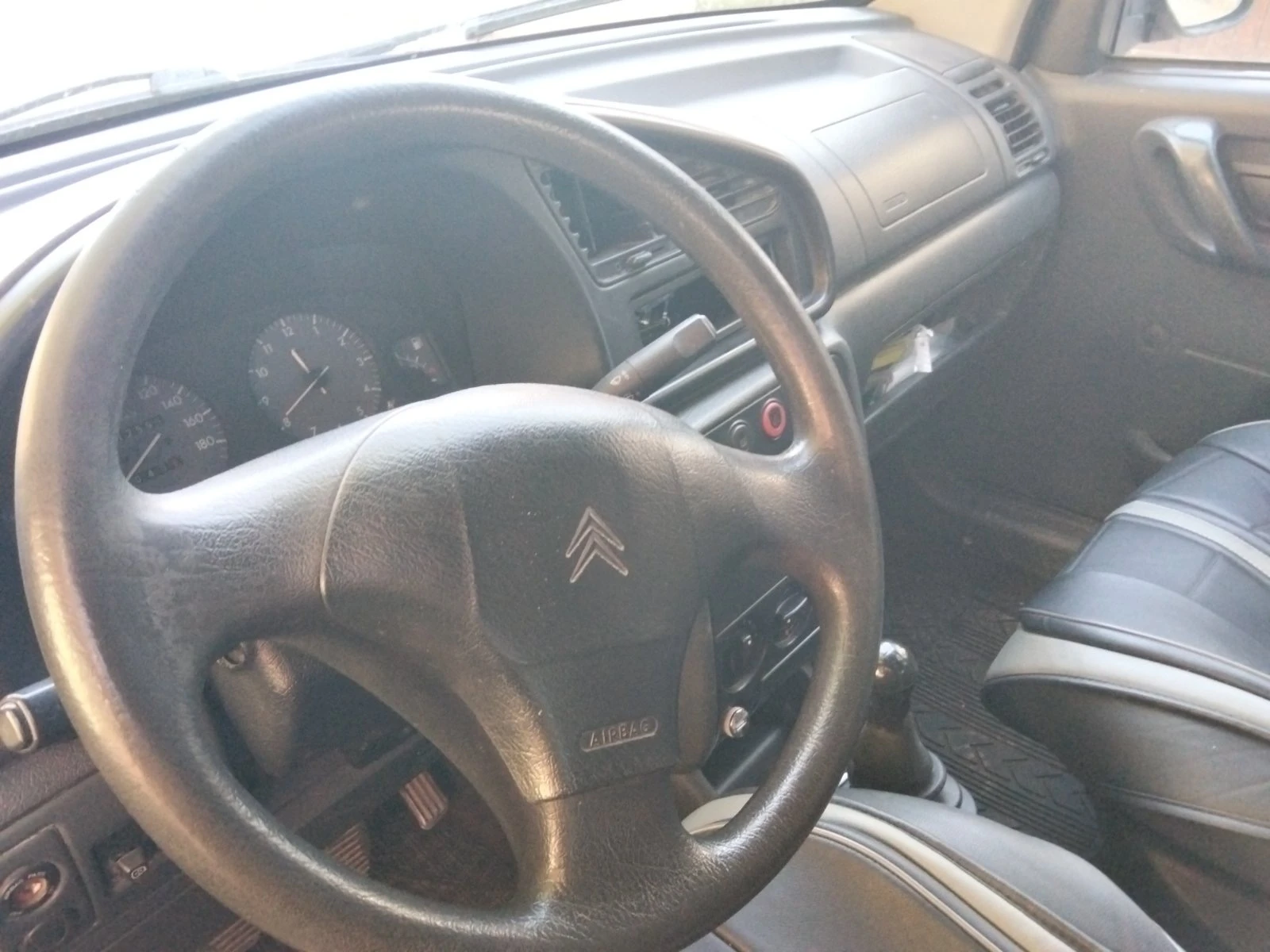 Citroen Berlingo 1.9, снимка 6 - Автомобили и джипове - 54568786