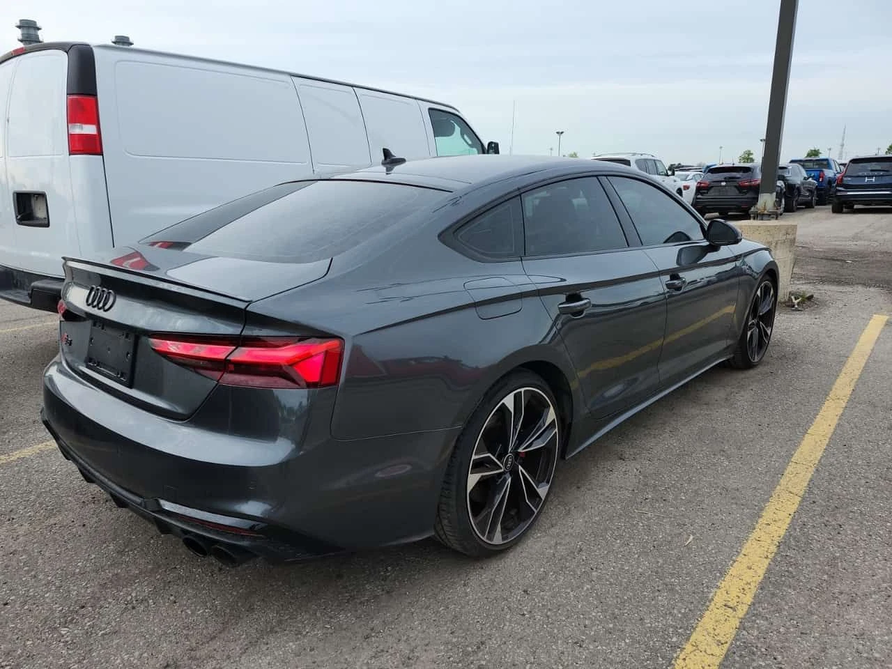 Audi S5 * CARFAX * ЧЕРВЕН САЛОН * 360 КАМЕРА * ПАНОРАМА * , снимка 3 - Автомобили и джипове - 54759559