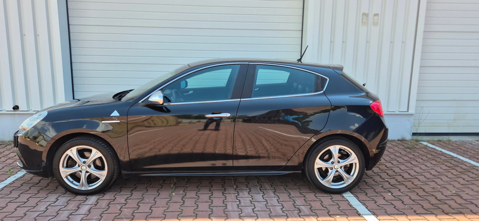 Alfa Romeo Giulietta, снимка 5 - Автомобили и джипове - 55002530