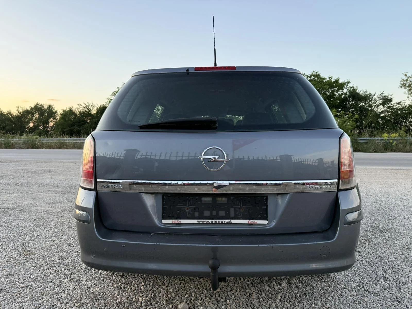 Opel Astra 1.6 I 105 К.с., снимка 6 - Автомобили и джипове - 55108052