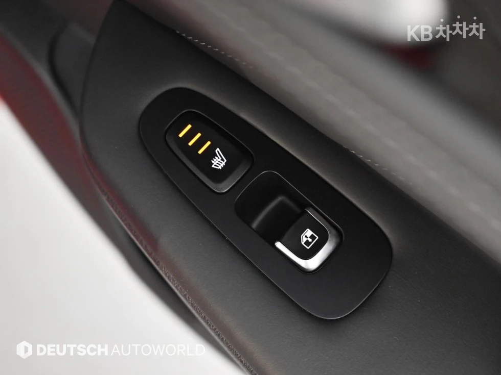 Kia Stinger 2.5 PLATINUM SPORT+ PANORAMA CAMERA ОБДУХ , снимка 17 - Автомобили и джипове - 55483865