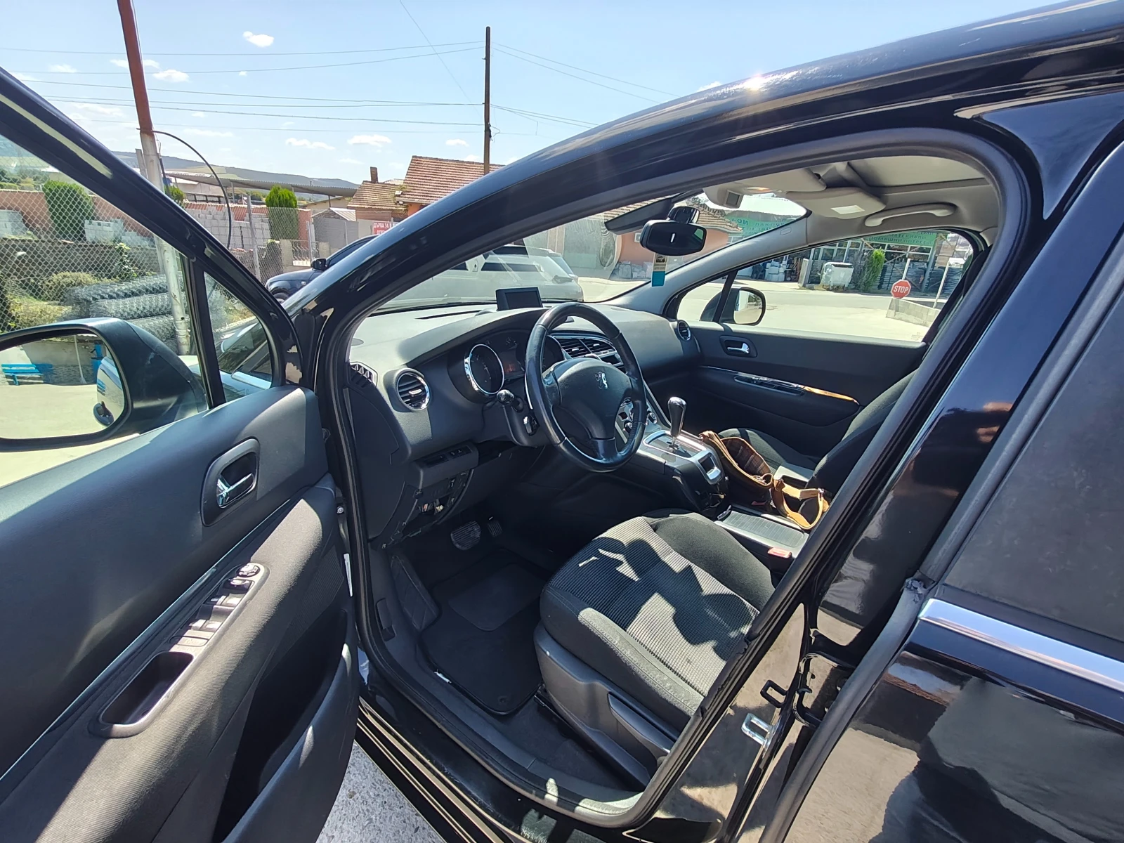 Peugeot 5008, снимка 6 - Автомобили и джипове - 55764758