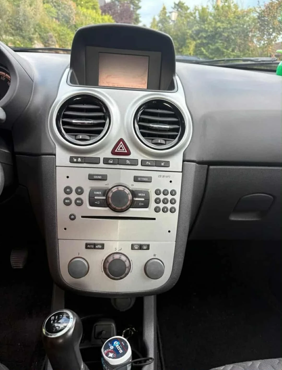 Opel Corsa D, снимка 4 - Автомобили и джипове - 56341731