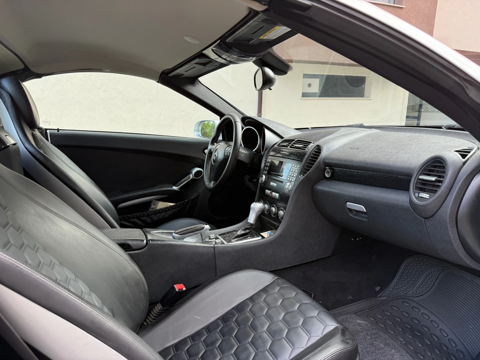 Mercedes-Benz SLK 2.0, снимка 8 - Автомобили и джипове - 55992703