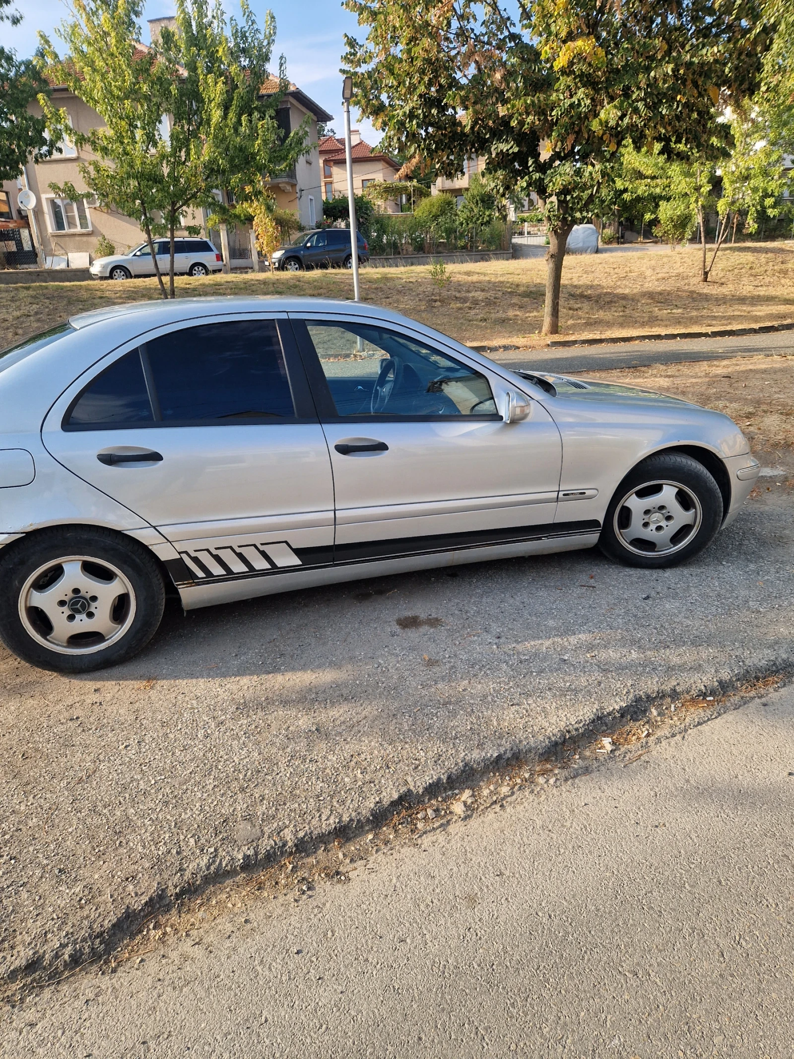 Mercedes-Benz C 220, снимка 7 - Автомобили и джипове - 56160134