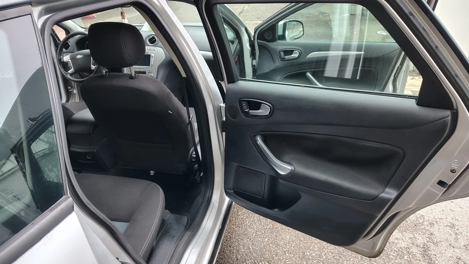 Ford Mondeo, снимка 16 - Автомобили и джипове - 56541722