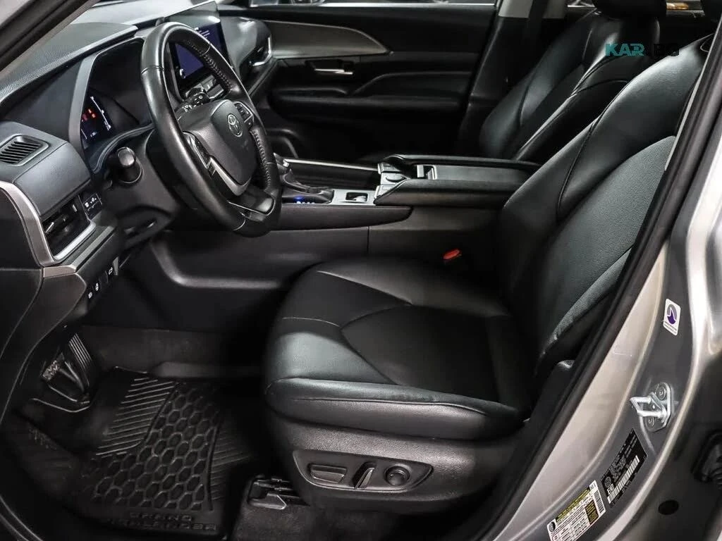 Toyota Grand Highlander, снимка 6 - Автомобили и джипове - 56739828