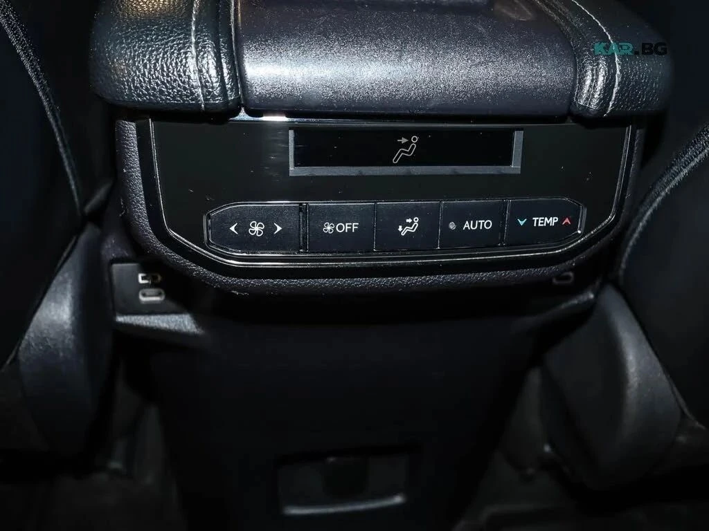 Toyota Grand Highlander, снимка 13 - Автомобили и джипове - 56739828