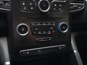 Renault Koleos 2.0 бензин   Автоматик   2018   49 000 км   ТОП ЦЕ, снимка 15