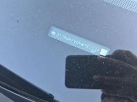Toyota Rav4 * HYBRID XLE * CARFAX * БЕЗ ПЪРВОНАЧАЛНА ВНОСКА, снимка 16