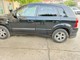 Обява за продажба на Hyundai Tucson 2.0 140 газ ~7 777 лв. - изображение 6
