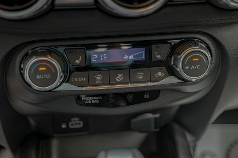 Nissan Juke 1.0DIG-T 7DCT/Lane Assist/FullLed/Navi/Камера/Подг, снимка 12 - Автомобили и джипове - 50690709