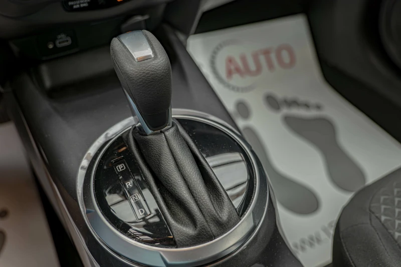 Nissan Juke 1.0DIG-T 7DCT/Lane Assist/FullLed/Navi/Камера/Подг, снимка 11 - Автомобили и джипове - 50690709