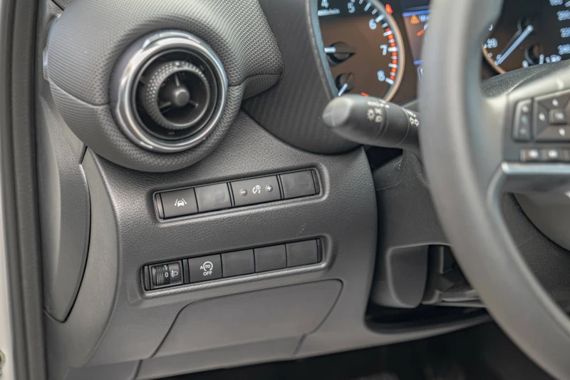 Nissan Juke 1.0DIG-T 7DCT/Lane Assist/FullLed/Navi/Камера/Подг, снимка 8 - Автомобили и джипове - 50690709