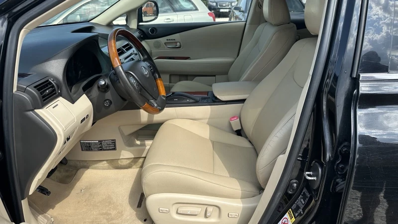 Lexus RX 450h 3.5i HYBRID БАРТЕР ЛИЗИНГ, снимка 10 - Автомобили и джипове - 52142302